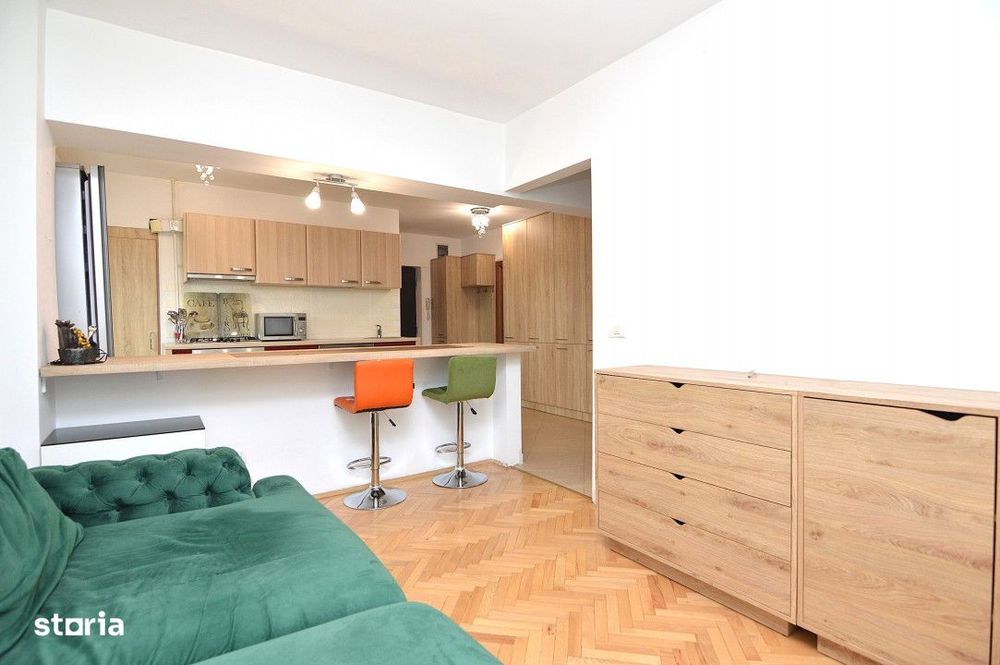 Vanzare Apartament 3 Camere Unirii – Piata Alba Iulia - 2 Locuri De