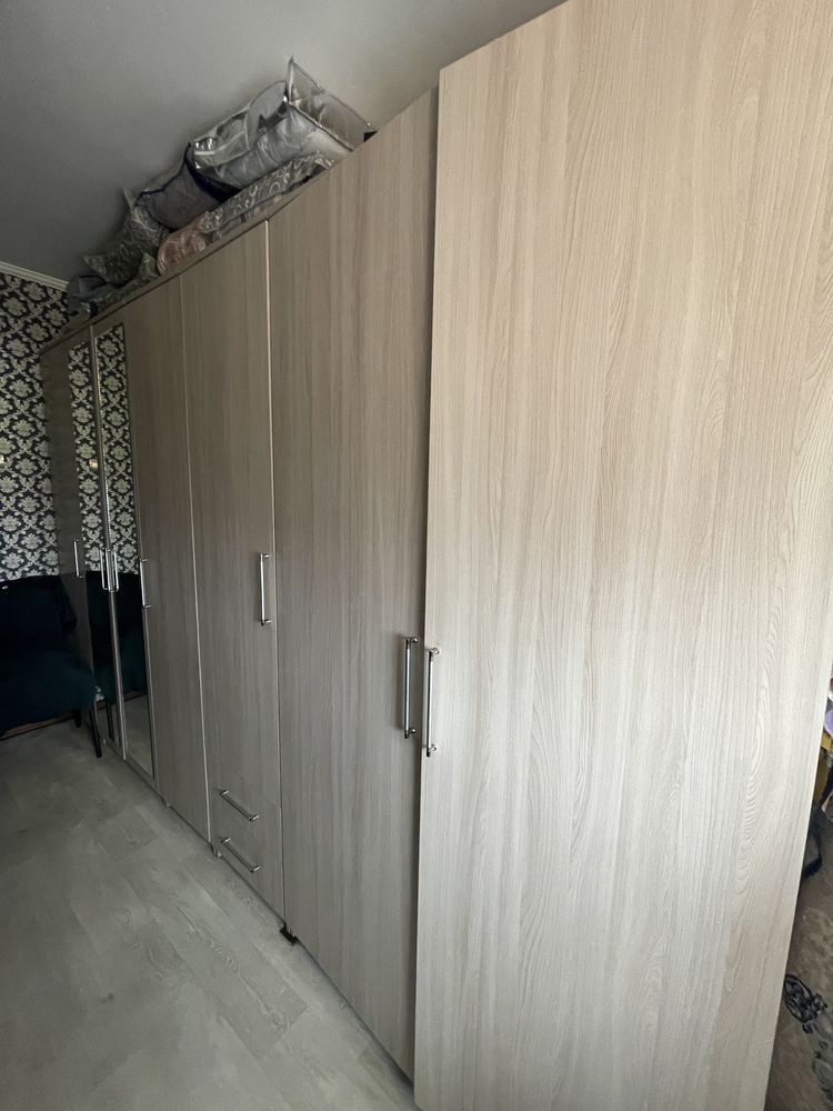 Продается шифоньер