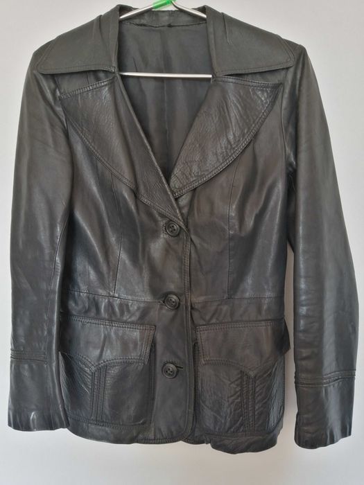 Vand geaca de piele naturala, de dama, masura 40