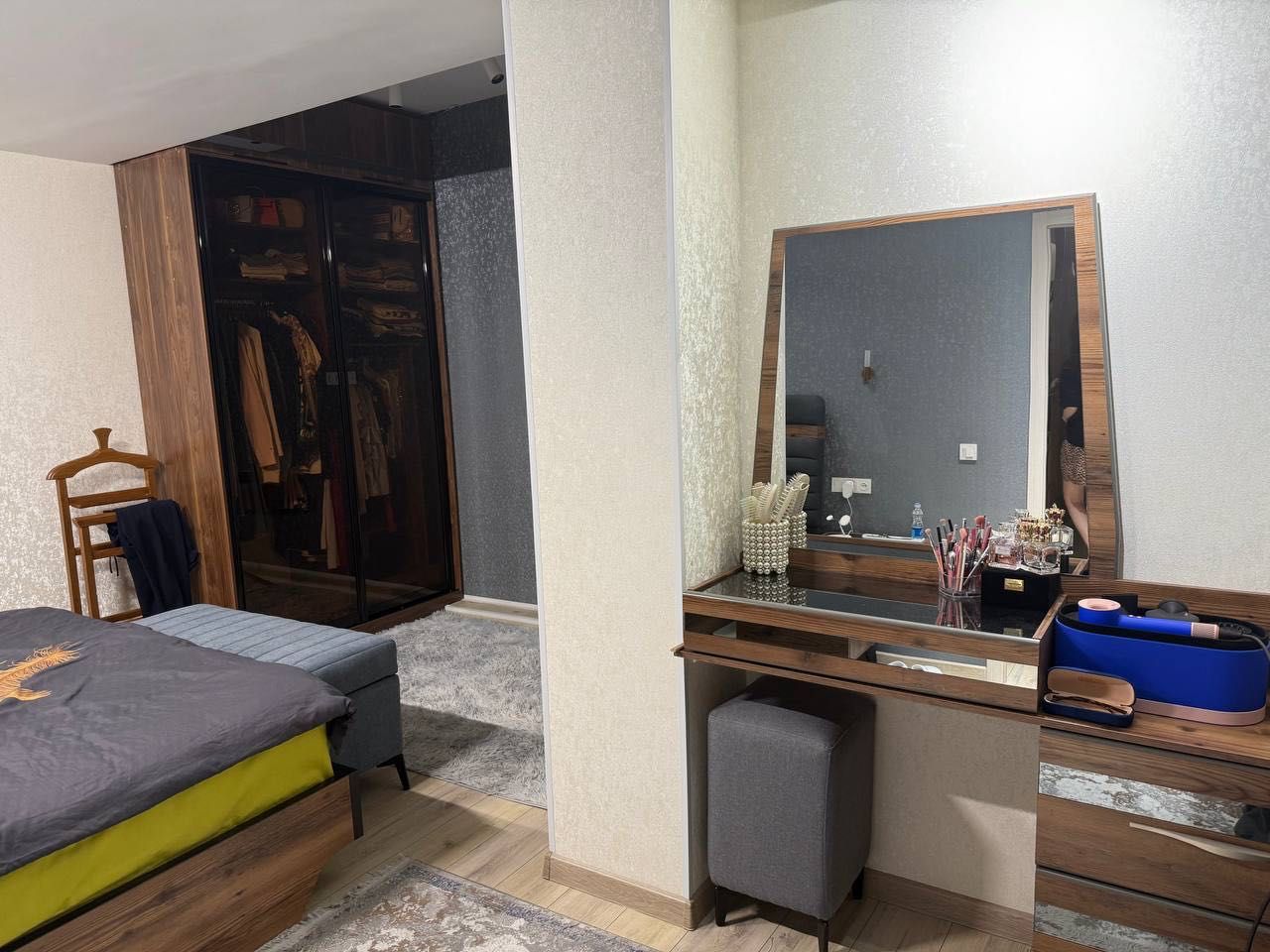 Продаю свою 2 ком квартиру на Лисунова