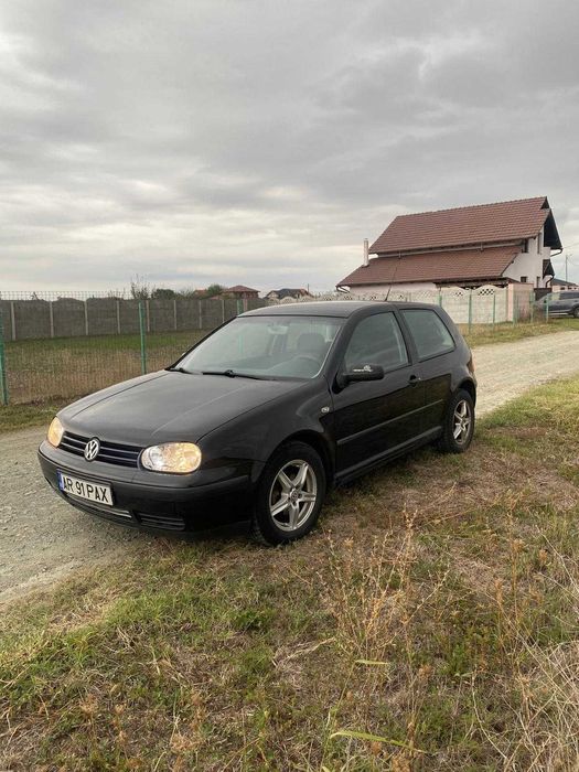 Volkswagen Golf 2003