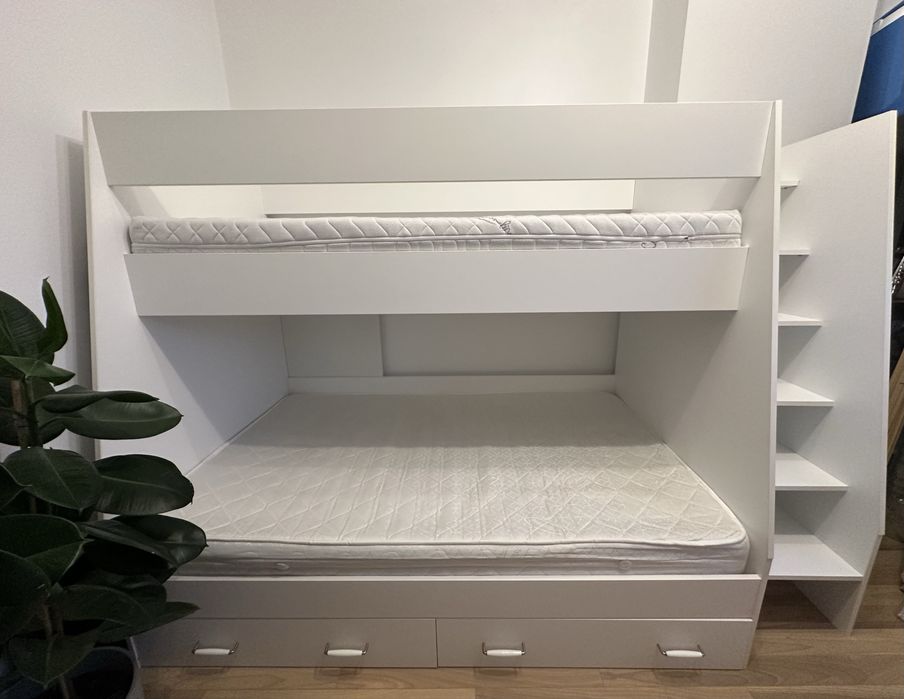 Pat suspendat construit la comanda 90x200, 120x200, scară, depozitare