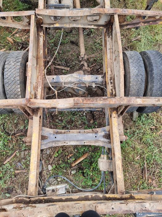 Vând piese MAN model 9136