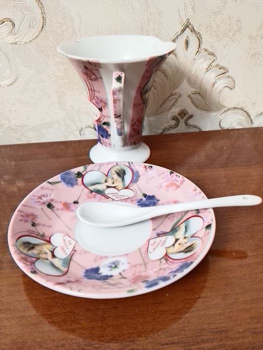 Подарочные кружки.  Новые. См. все фото