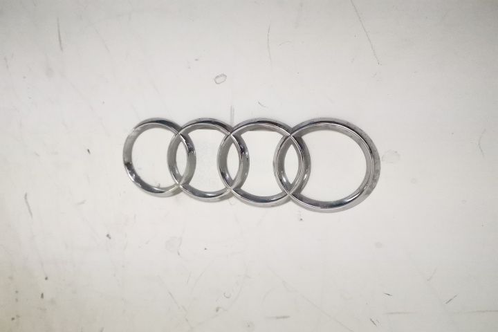 Оригинален емблем за задния капак на Ауди А5 / Audi A5 Оригинален заде