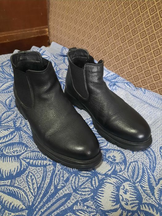 Ботинки, полусапожки кожанные.