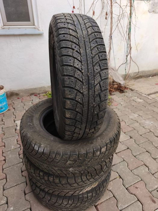 Шины комлектом R15 205/70