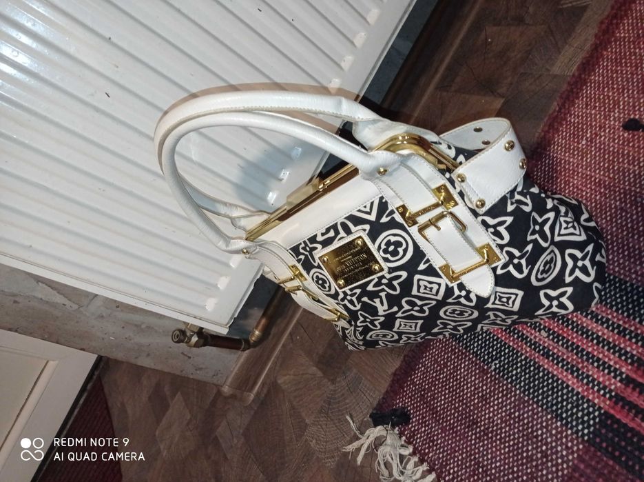 Geanta Louis Vuitton