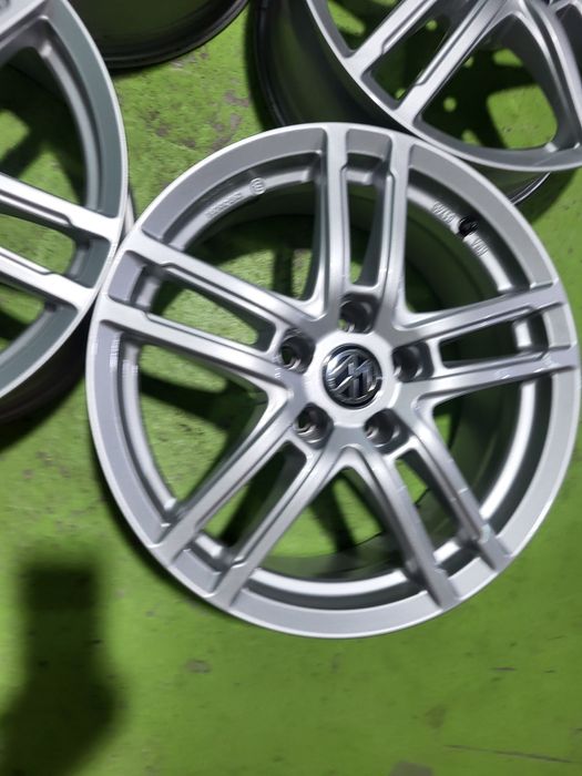 17 5x112 Vw Passat Touran Golf Caddy Tiguan Audi Skoda 5х112