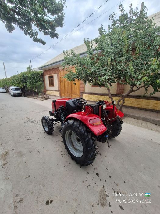 Donfeng 404 Mini traktor