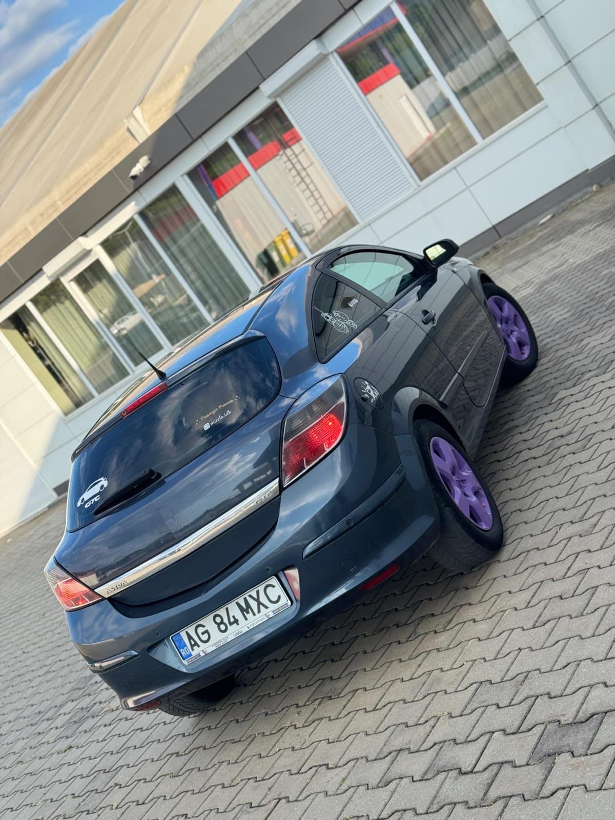 Opel Astra H GTC Posibilitate Rate