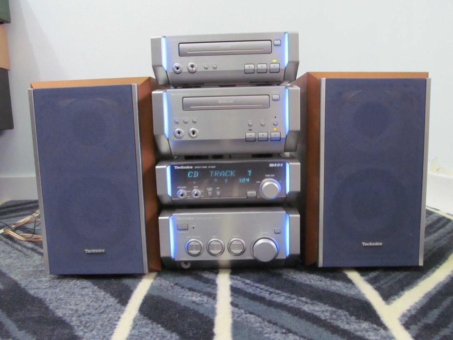 Technics linie audio  cu boxe mini , obiect de colectie , vintage