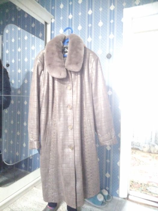 Продам пальто димисизоное большого размера новое