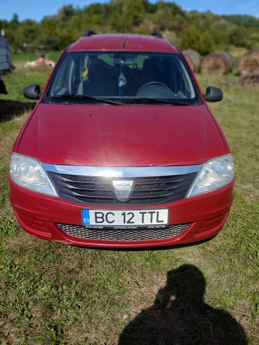 Vand logan mcv 1.4 benzina