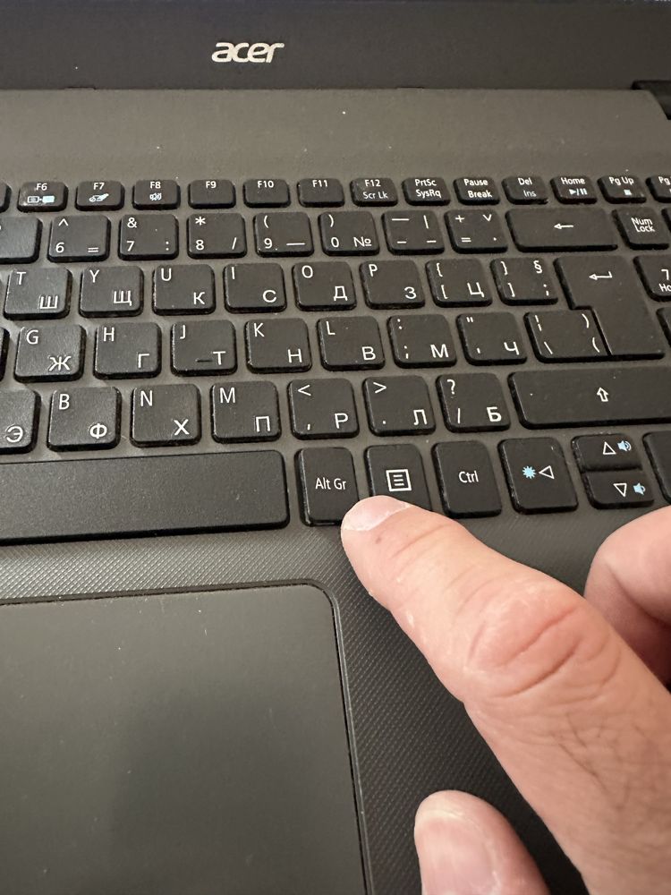 Лаптоп Acer E5-532G