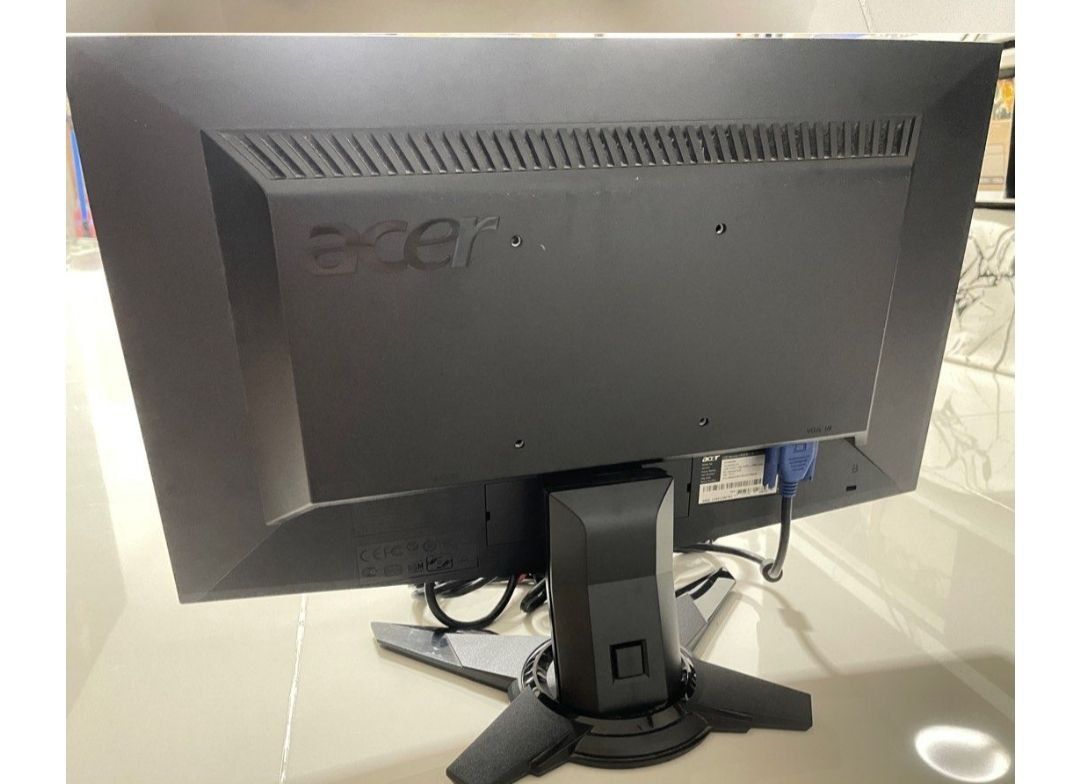 Monitor sotiladi