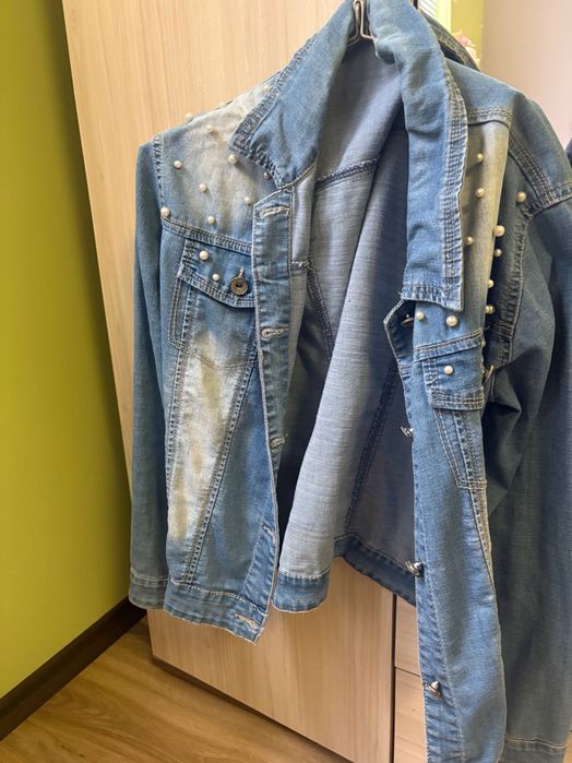 Дамски якета нови и запазени