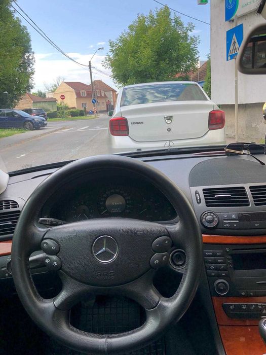 Mercedes Benz 2.2 150cp