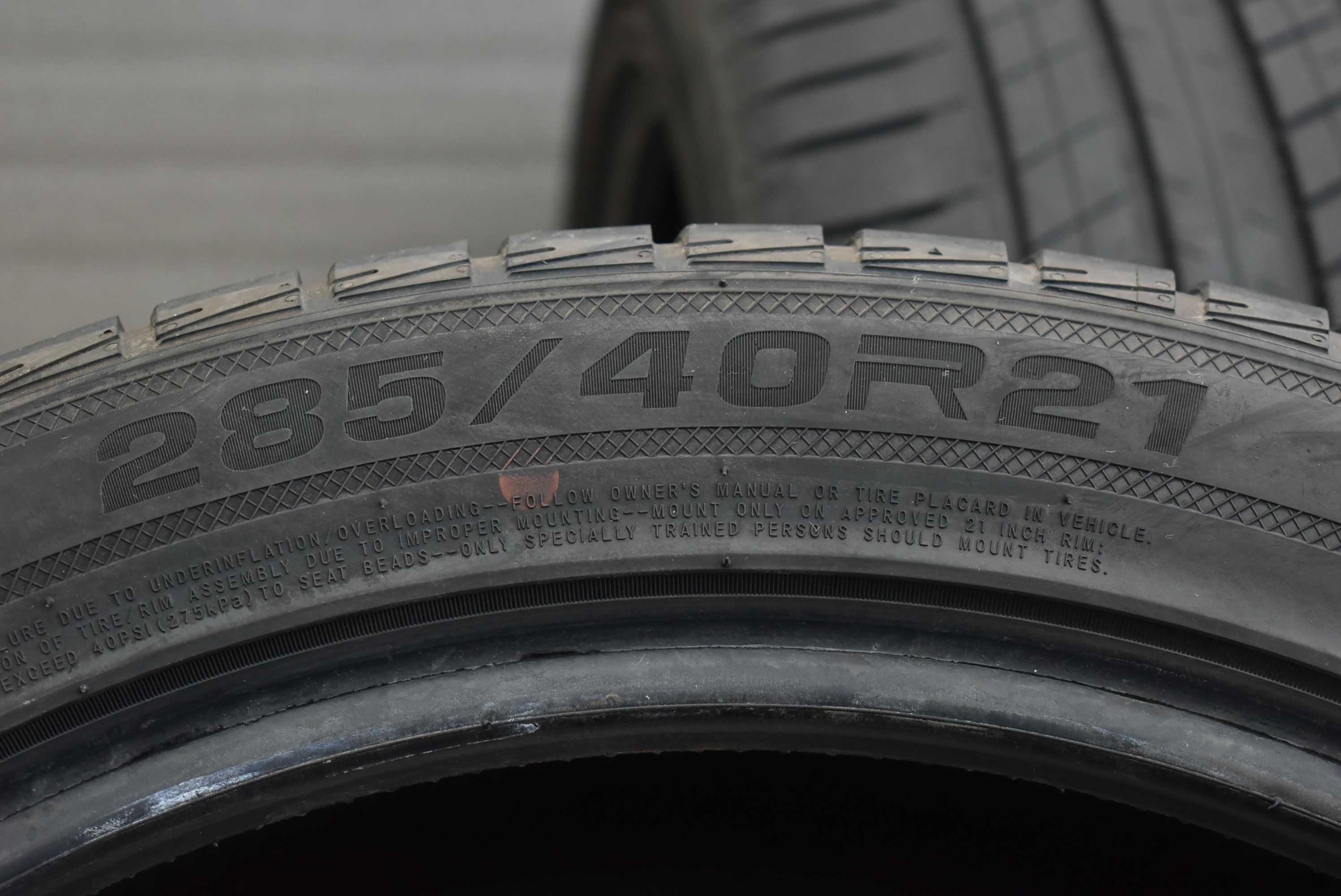 2бр. Гуми 285/40/21 RoadX