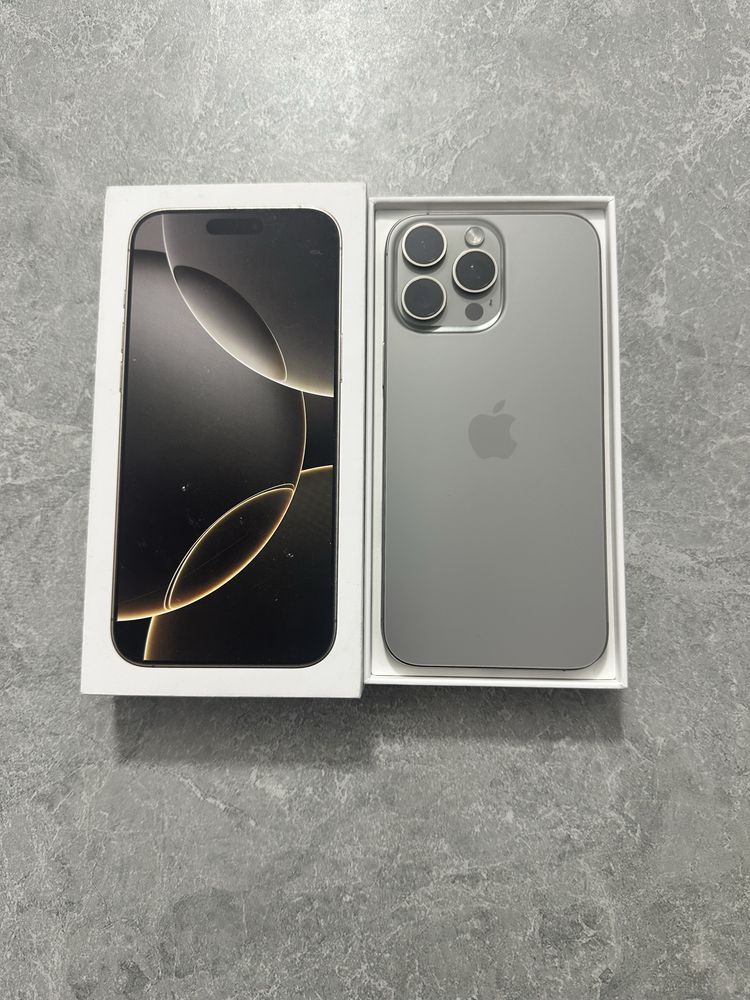 iPhone 16 Pro Max 256GB Natural Titanium