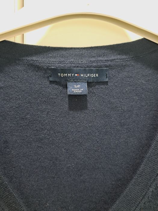 Tommy Hilfiger пуловер р-р ХС
