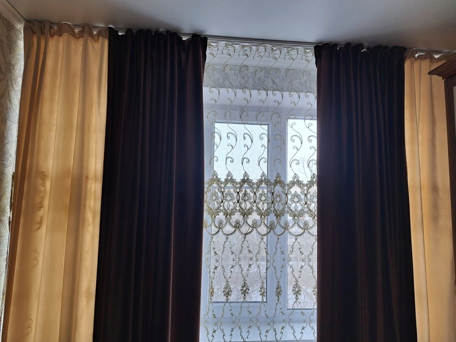 Продам шторы с тюлью