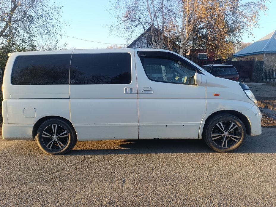 Продам авто на ходу.