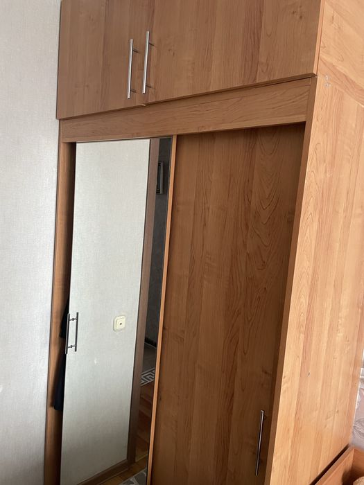 Продам шкаф купе