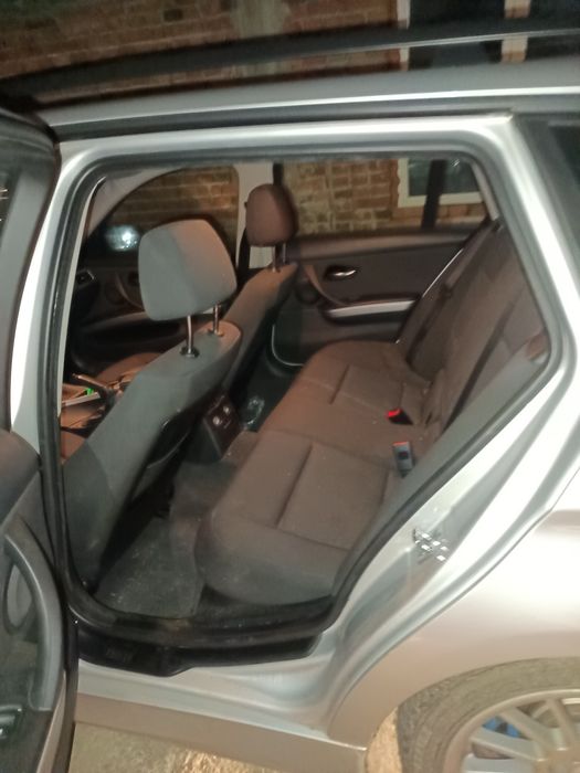 Urgent !!!Bmw e91 2.0i 150 cai