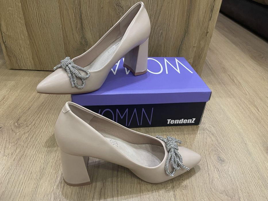 Дамски елегантни обувки