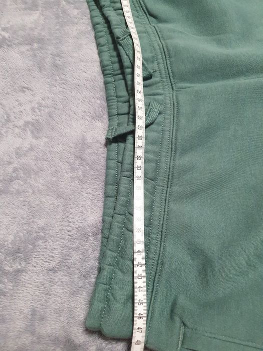 Pantaloni noi Primark