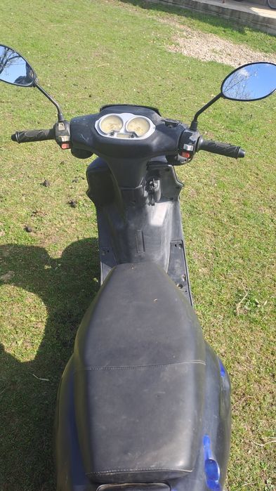 Vând scuter Generic Craker