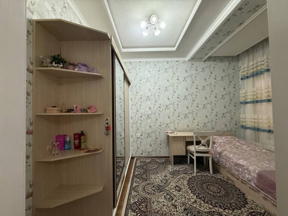 Srochno sdayotsya 4x komnatnaya kvartira or: Vokzal