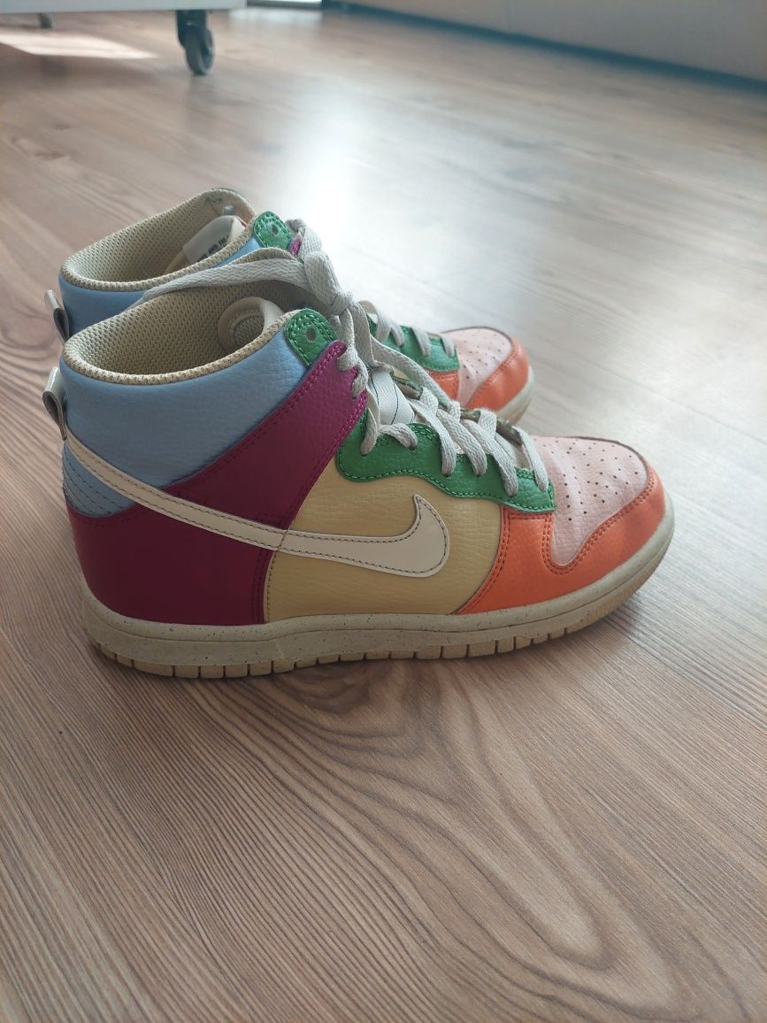 Ghete Nike Dunk high