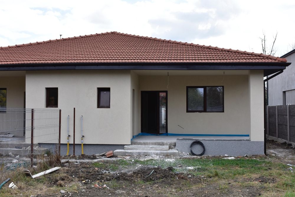 Duplex modern de vânzare în Săcălaz, PROPRIETAR