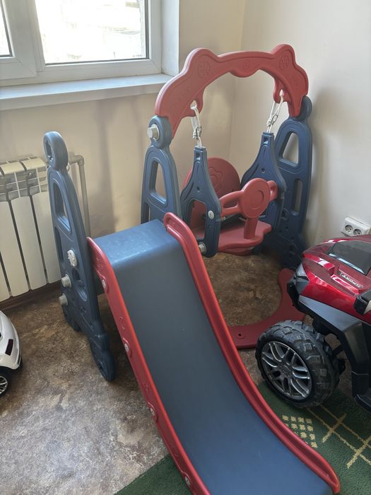 Качеля с горкой