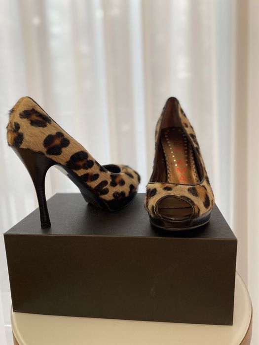 Pantofi de ocazie. Noi cu eticheta!