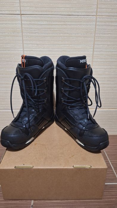 Boots Nitro 43-43,5 -snowboard