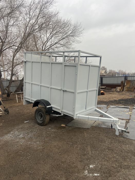 Коневоз прицеп новый