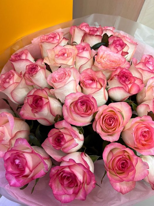 Продам свежий букет ароматных роз