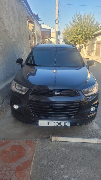 Продам "шевроле каптива".