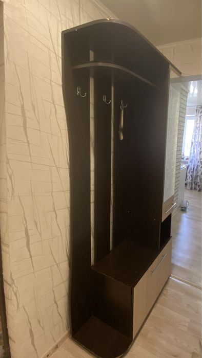 Шкаф в прихожую