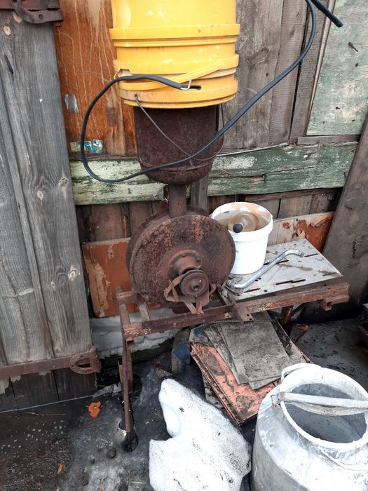 Продам дробилку.