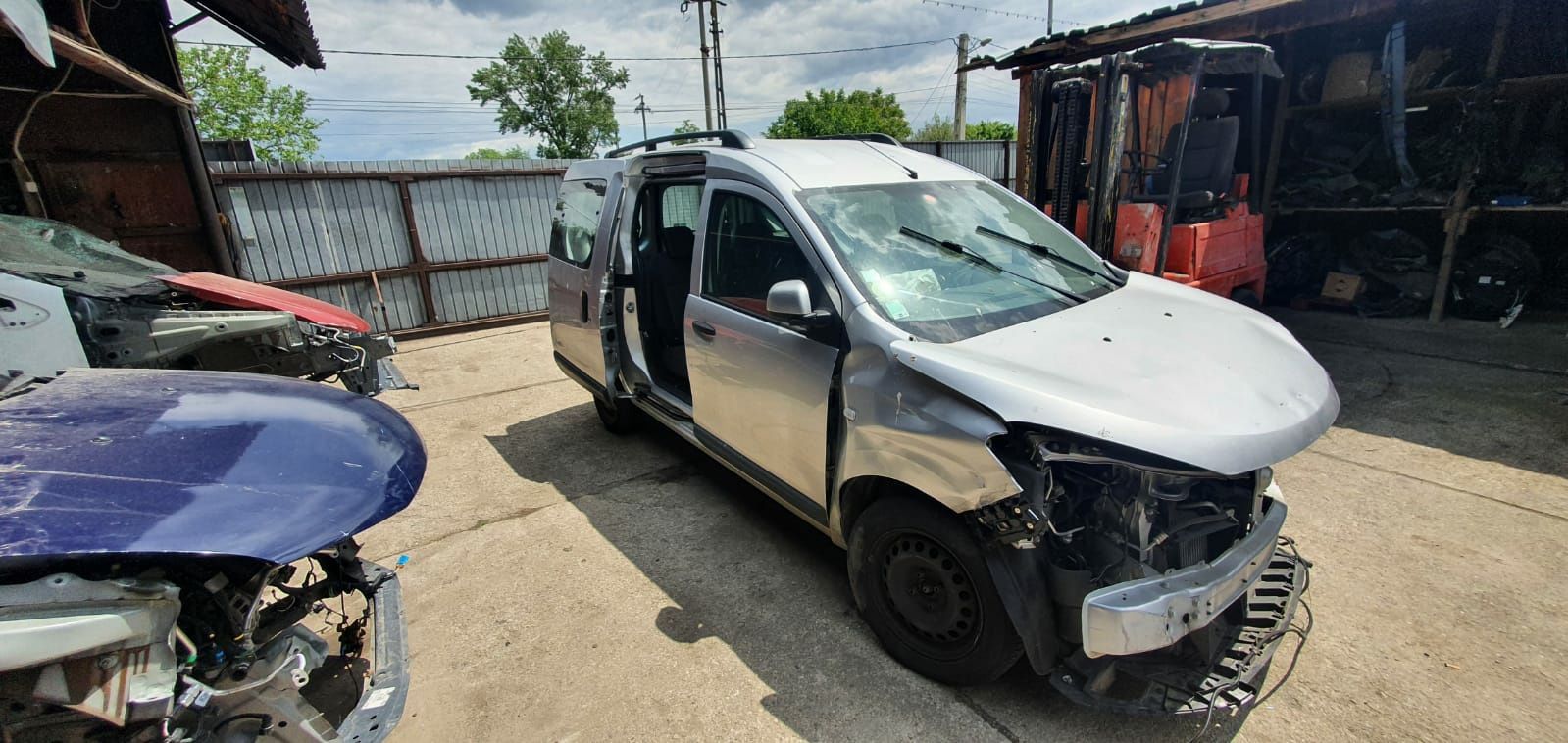 Dacia Dokker piese Dokker 1.5 dci 2014 cu locuri