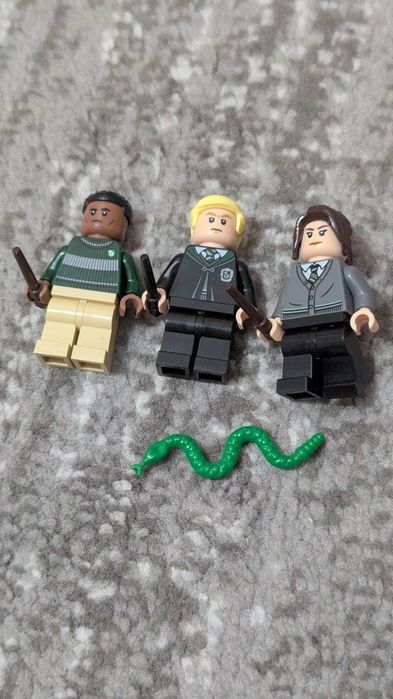 Lego Harry Potter Slytherin house banner ( star wars Marvel ninjago