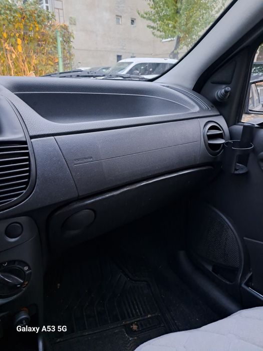 Vând Fiat Punto la preț negociabil