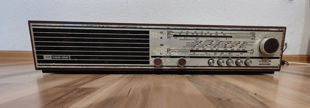 Radio retro vintage de colecție ITT Schaub Lorenz anii 70