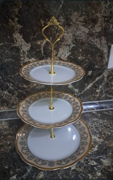 Этажерка ваза сатылады