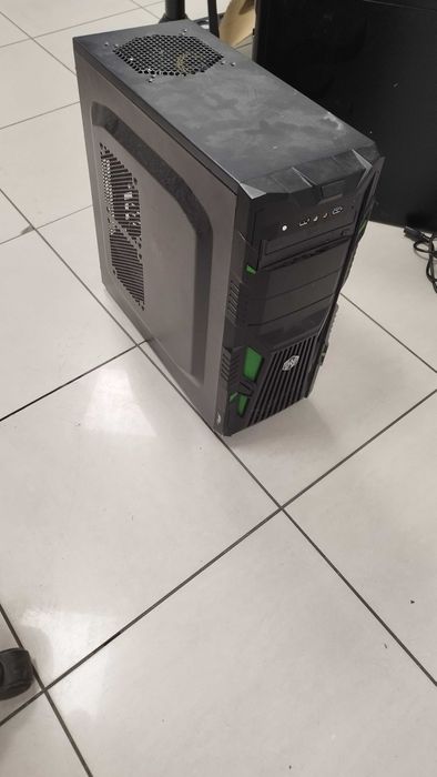 Стационарен компютър