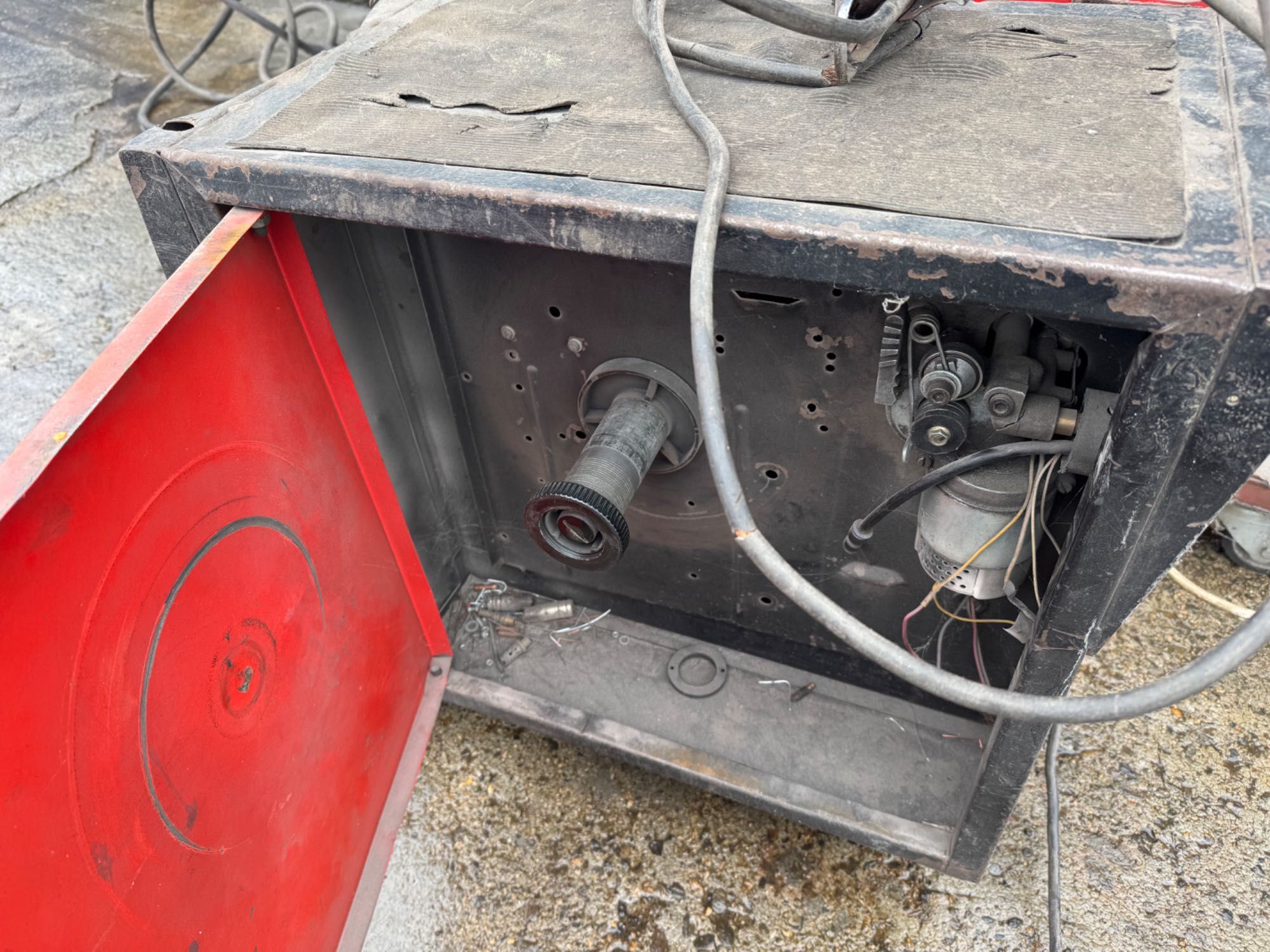 Телеподаващо Einhell SGA 200/2